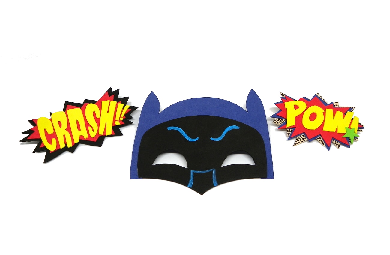 Cómo hacer la máscara de Batman y onomatopeya POW con goma eva