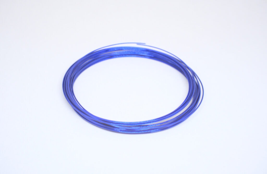 alambre para manualidades de color azul