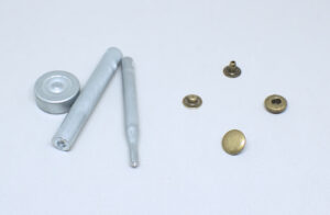 remachadora manual y broche a presion