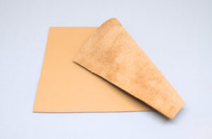 retal de cuero bombeado color marron claro