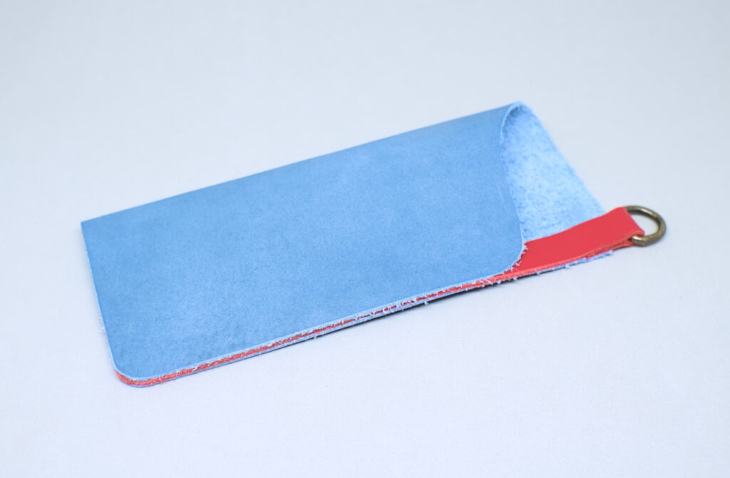 estuche de cuero para gafas sin costuras