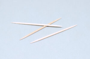 palillos redondos de madera