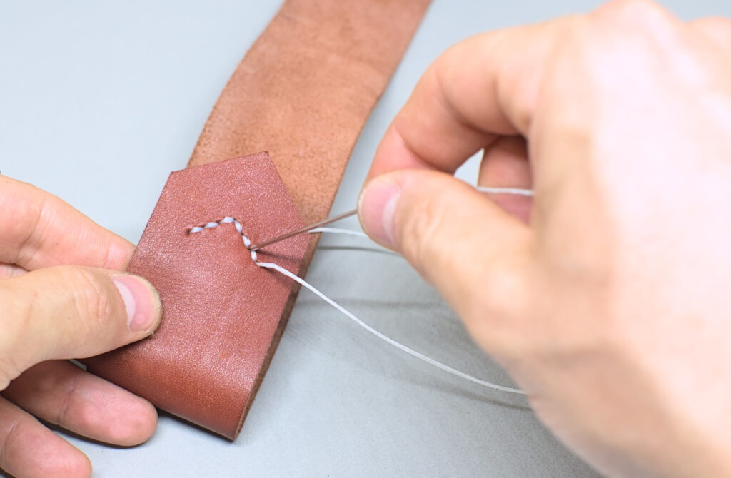 reforzando costura para funda de abanico